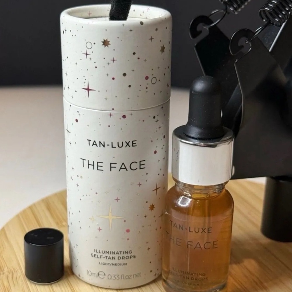 Tan-Luxe THE FACE Mini-Illuminating Self-Tan Drops - Picture 3 of 3